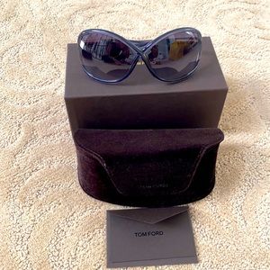 ❗️SOLD❗️Tom Ford sunglasses